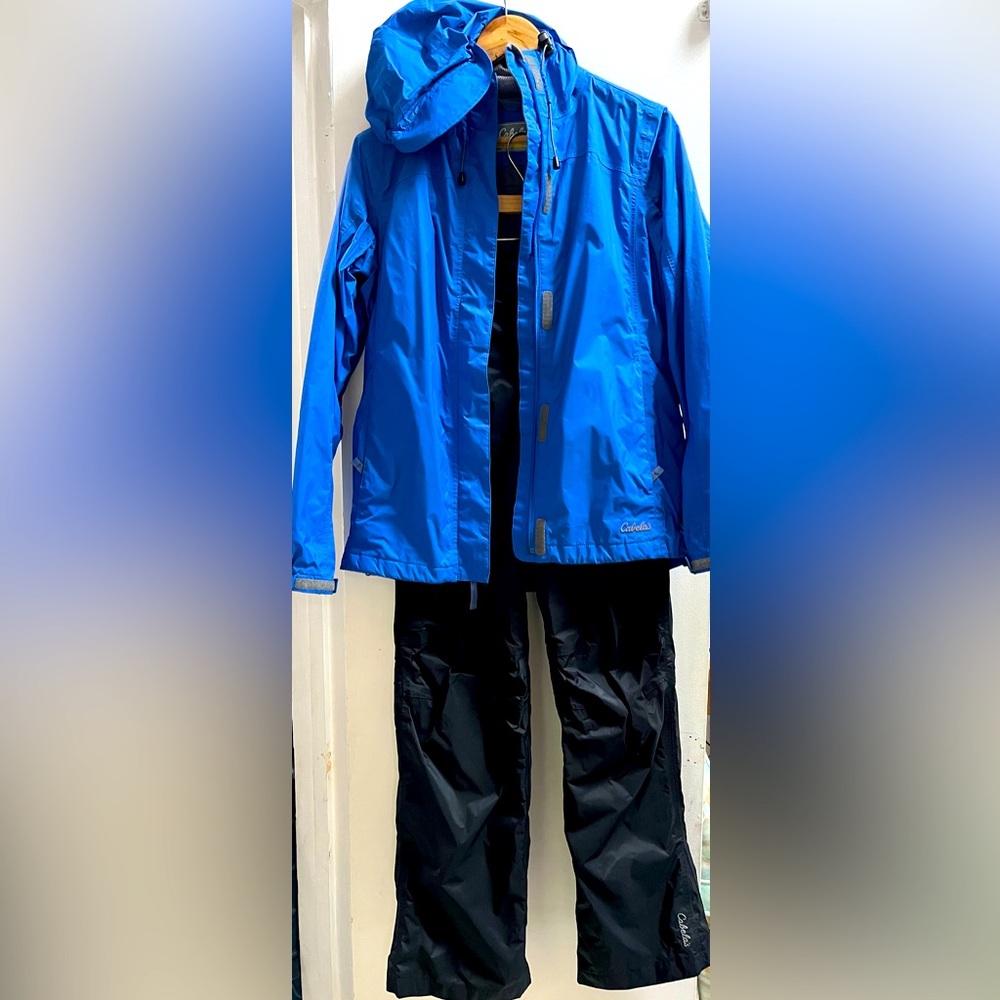 EUC! CABELA'S RAIN GEAR Just waterproofed! Jacket and Pants Size S Perfect Cond